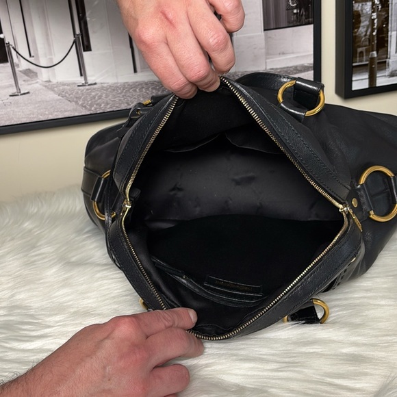 Yves Saint Laurent Handbag Black Leather - Picture 12 of 14